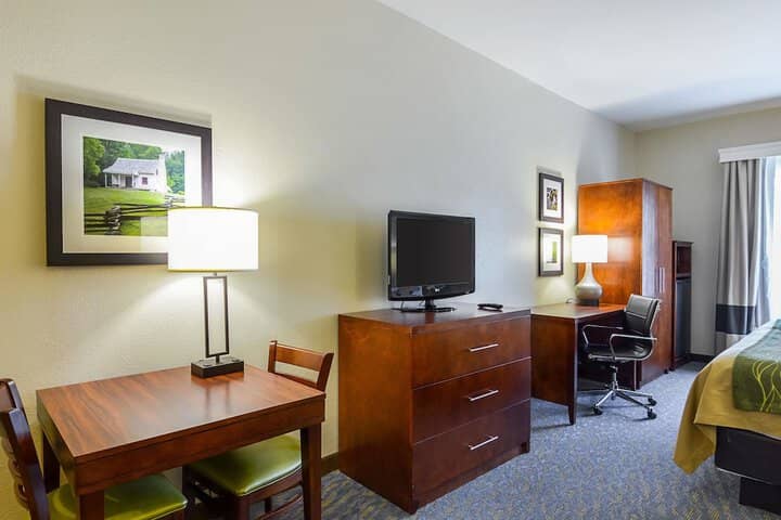 Room 22 of 41